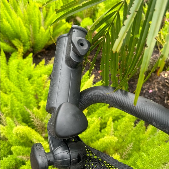 Golf caddy cart 3 wheeler 
Used good conditions - Picture 5 of 9